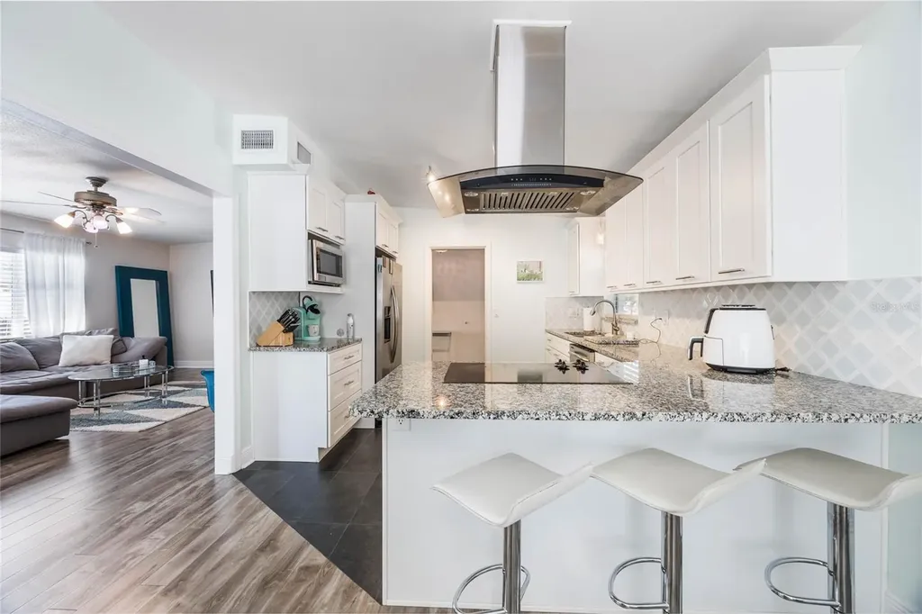 4610 Elaine Place Orlando FL 32812