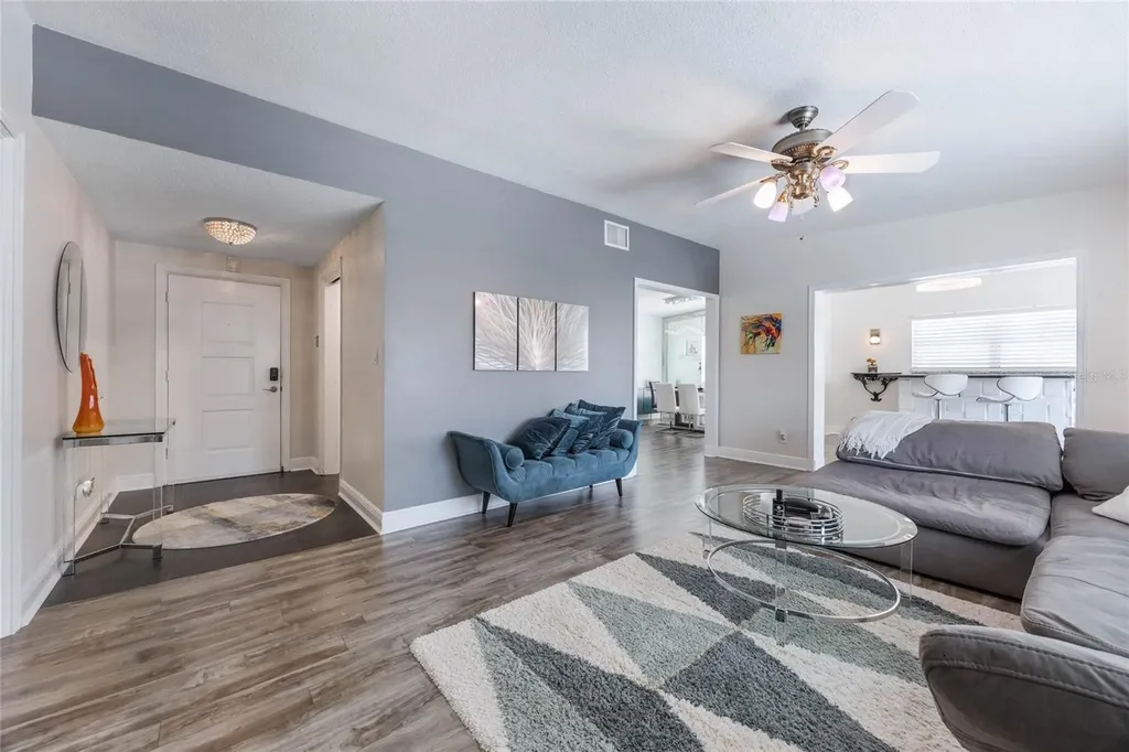 4610 Elaine Place Orlando FL 32812