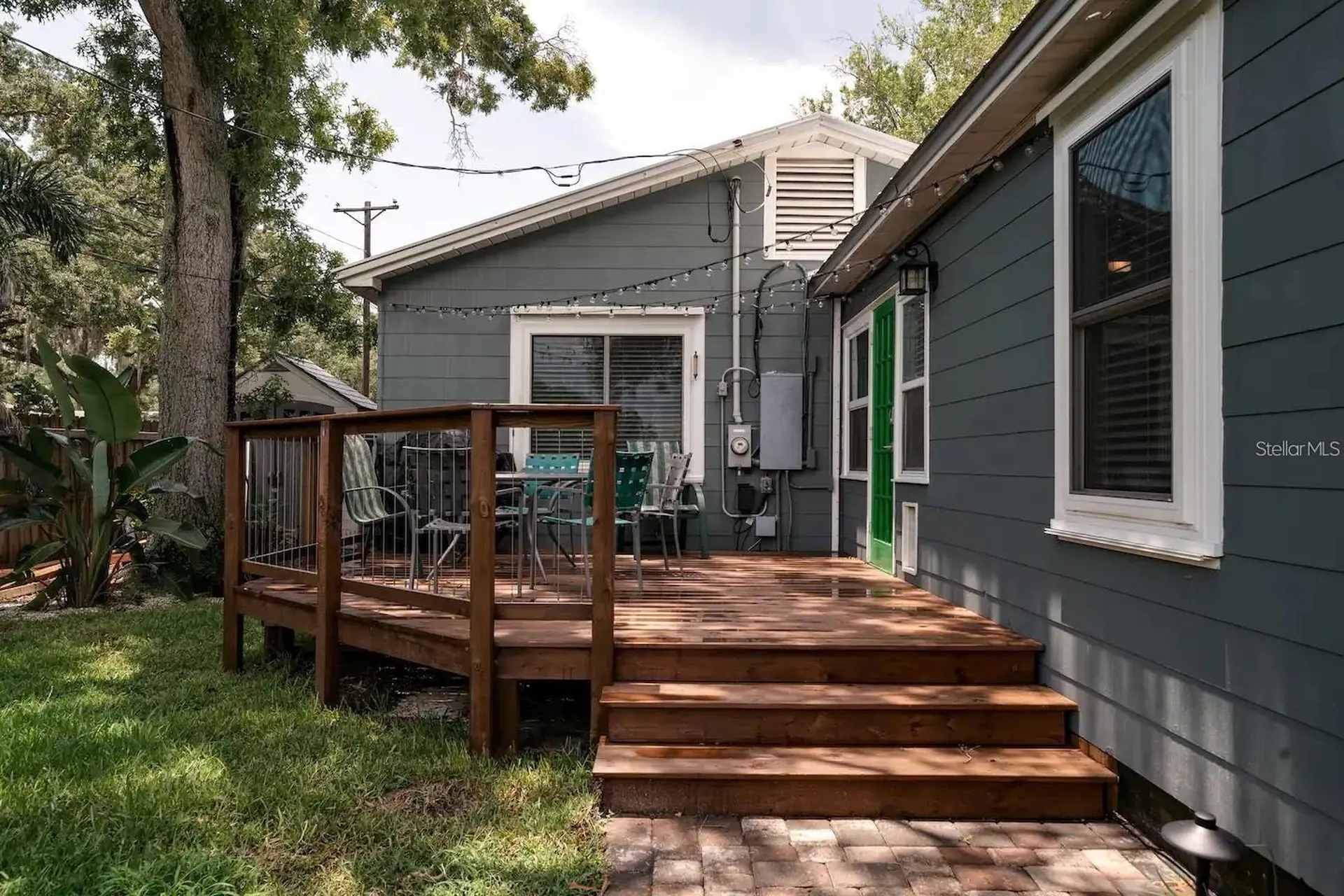 1501 29th Avenue N St Petersburg FL 33704