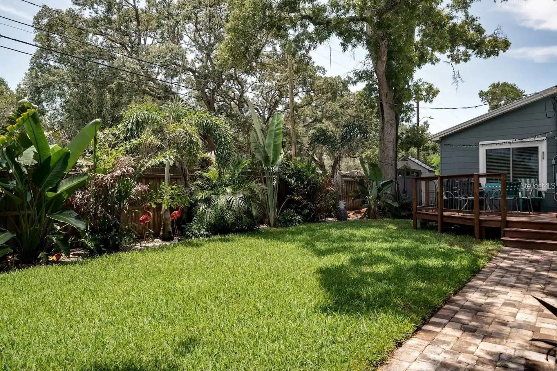 1501 29th Avenue N St Petersburg FL 33704
