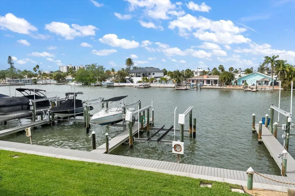124 Marcdale Boulevard Indian Rocks Beach FL 33785