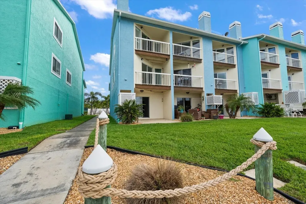 124 Marcdale Boulevard Indian Rocks Beach FL 33785
