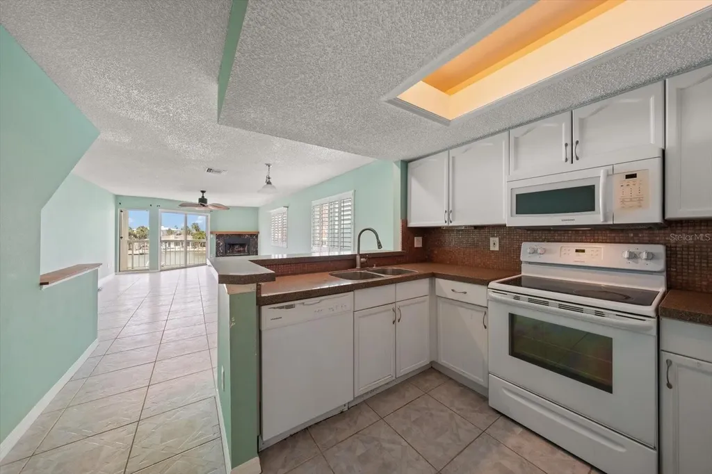 124 Marcdale Boulevard Indian Rocks Beach FL 33785