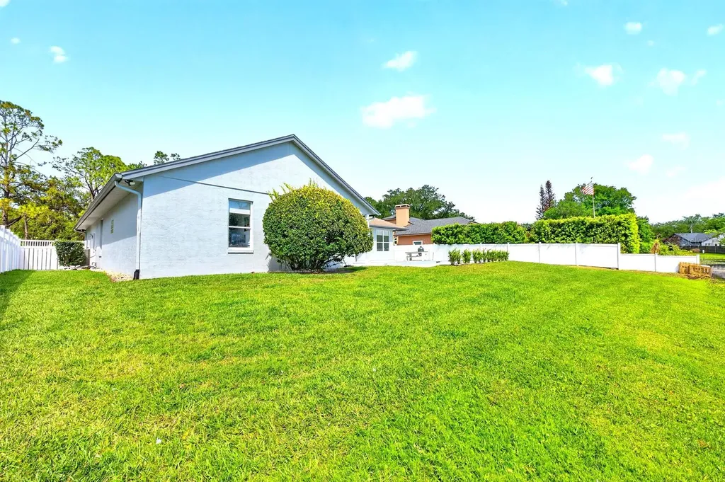 1047 Willa Lake Circle Oviedo FL 32765