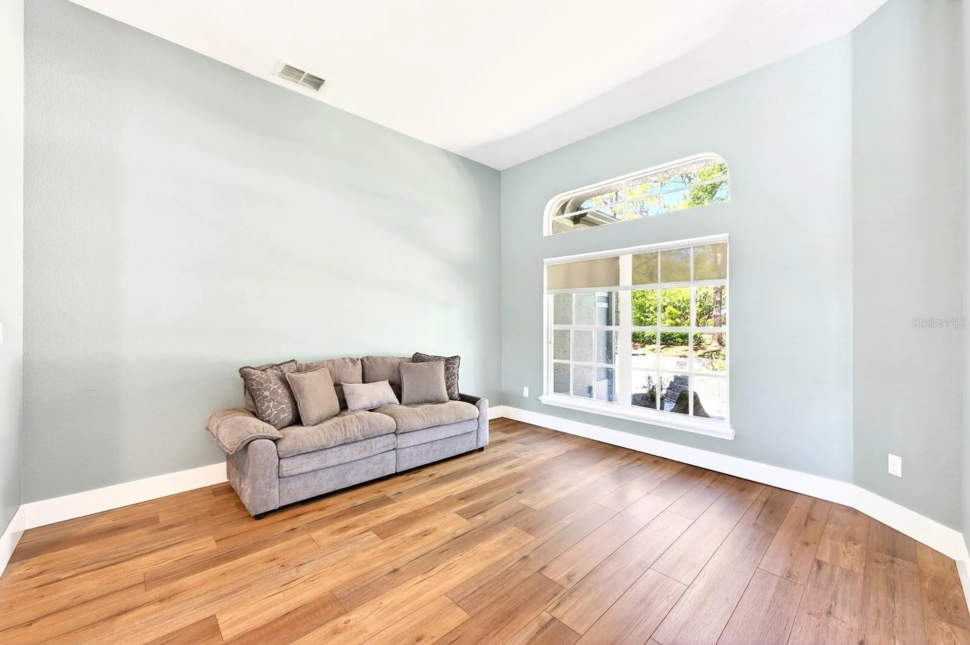 1047 Willa Lake Circle Oviedo FL 32765
