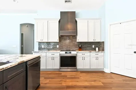 1047 Willa Lake Circle Oviedo FL 32765