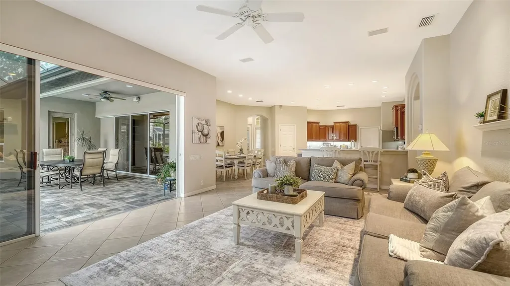 7312 Pine Valley Street Bradenton FL 34202