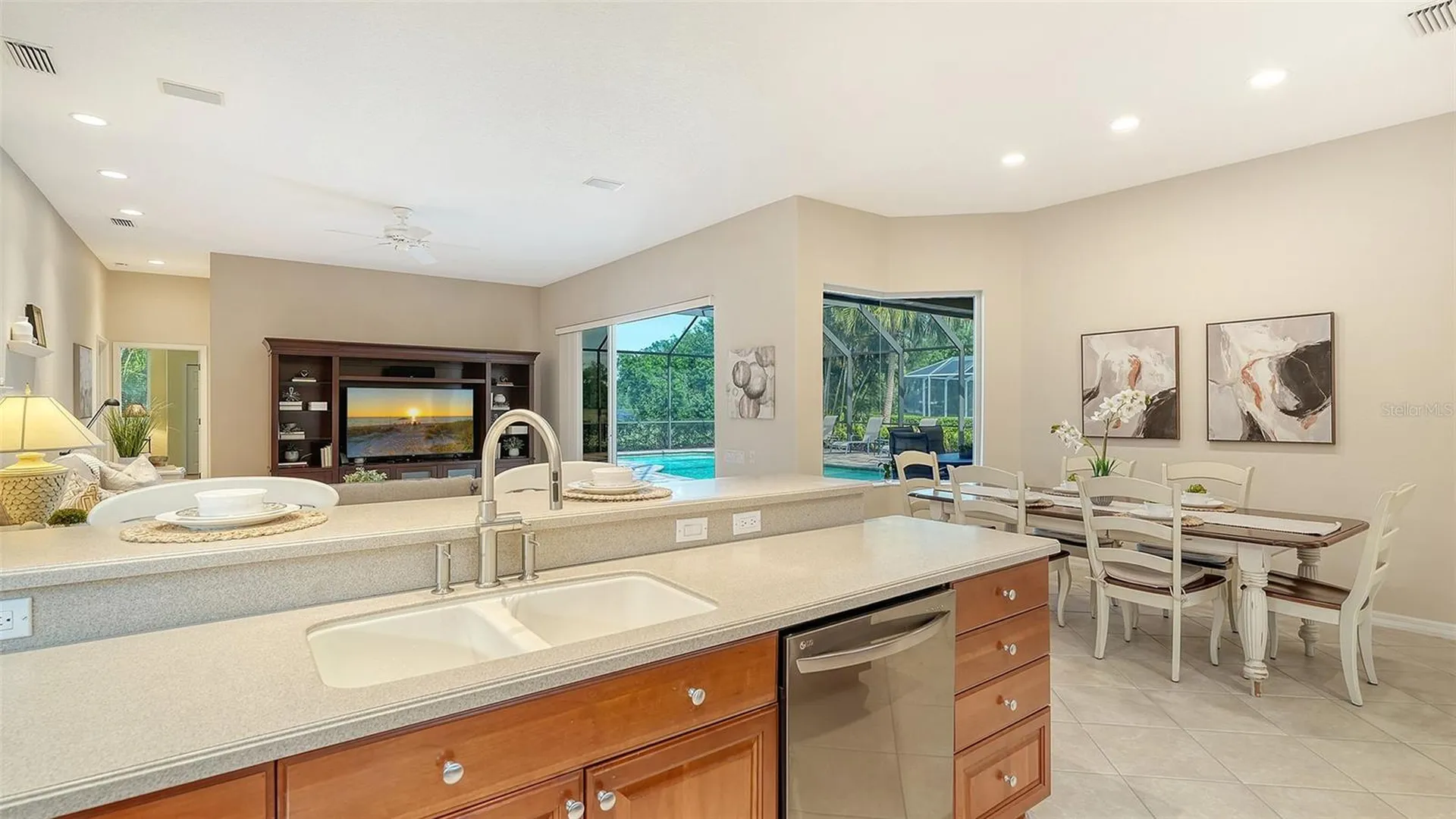7312 Pine Valley Street Bradenton FL 34202