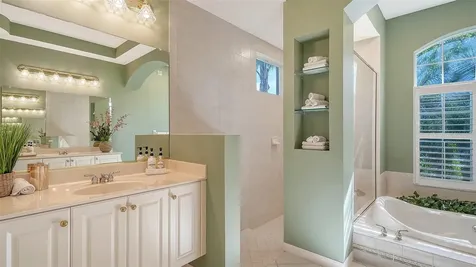 7312 Pine Valley Street Bradenton FL 34202