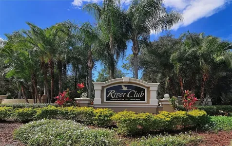 7312 Pine Valley Street Bradenton FL 34202