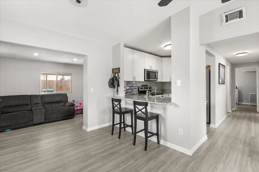609 E Highland Street Altamonte Springs FL 32701