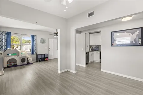 609 E Highland Street Altamonte Springs FL 32701