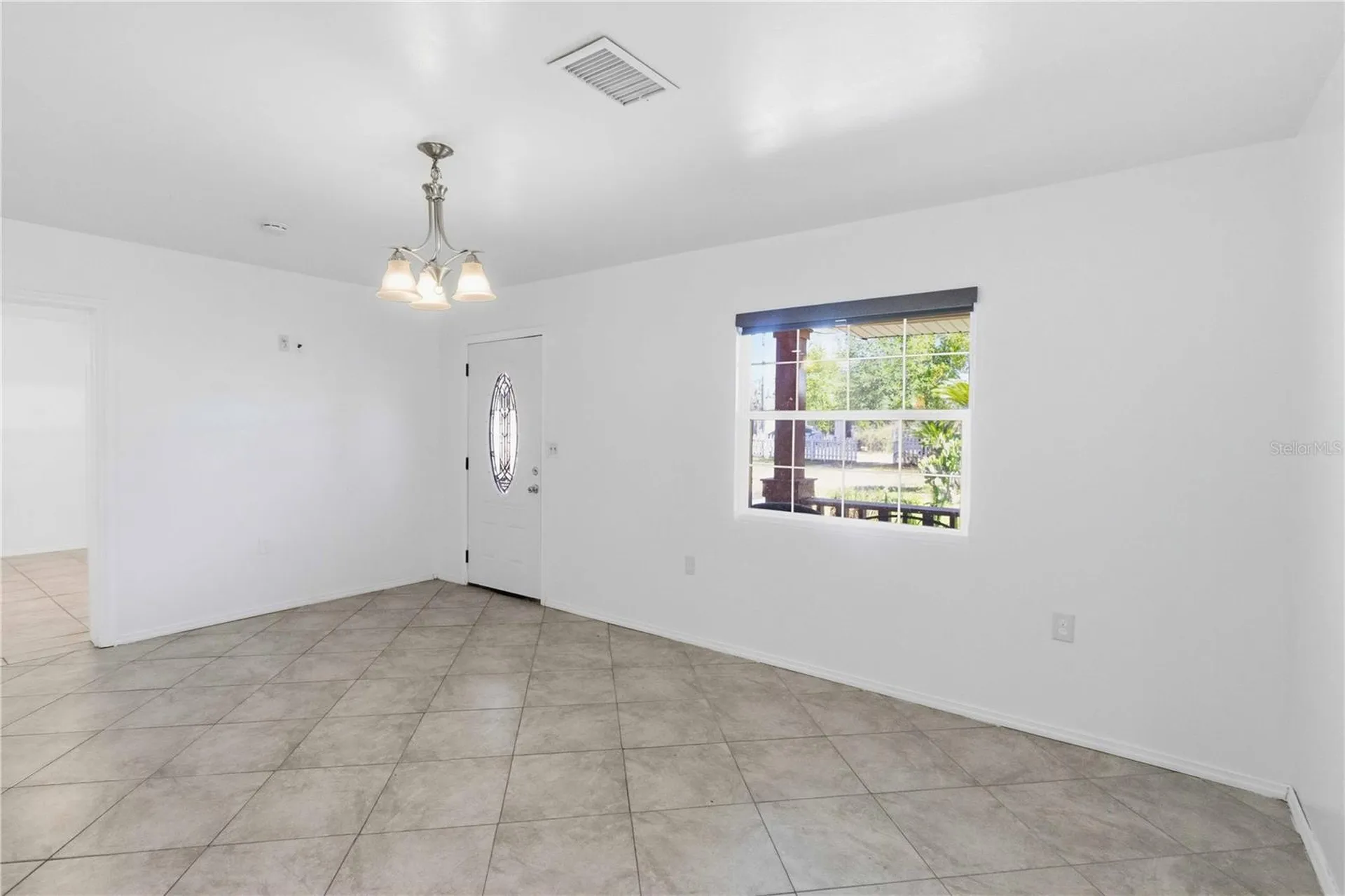 38308 Collins Avenue Zephyrhills FL 33542