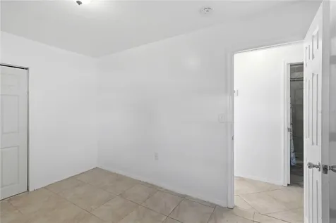 38308 Collins Avenue Zephyrhills FL 33542