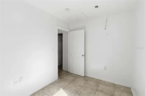 38308 Collins Avenue Zephyrhills FL 33542