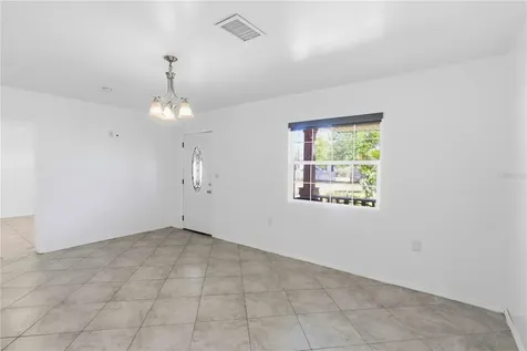 38308 Collins Avenue Zephyrhills FL 33542