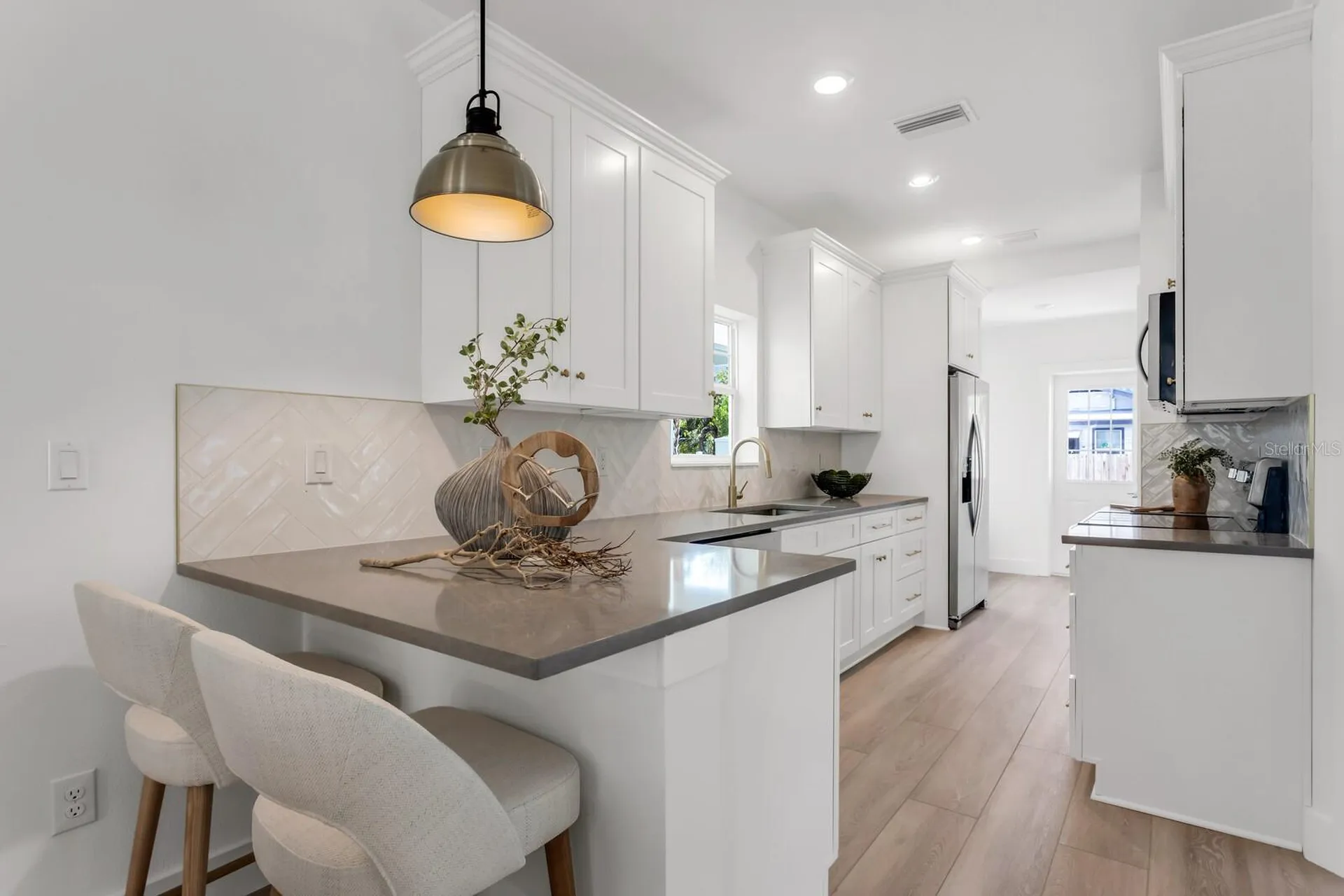 1912 W Chestnut Street Tampa FL 33607