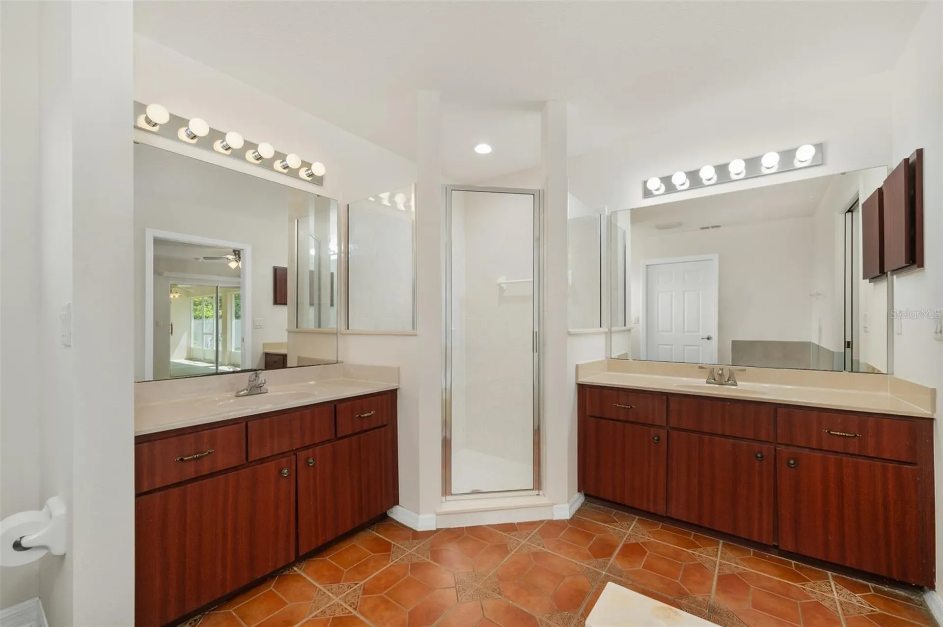 5090 SE 28th Street Ocala FL 34480