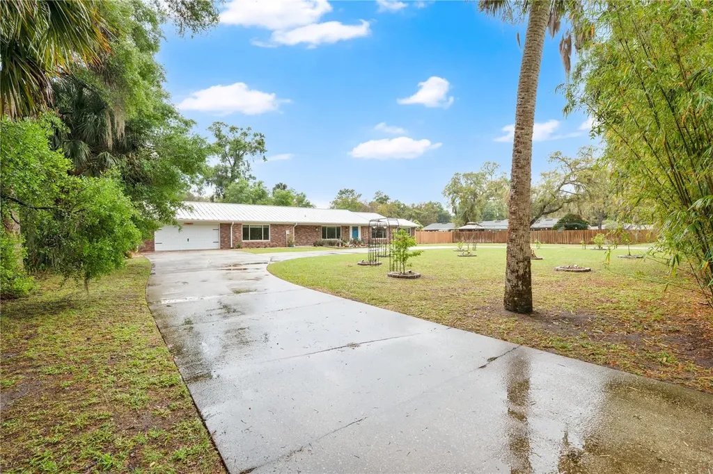 1029 Glenwood Road Deland FL 32720
