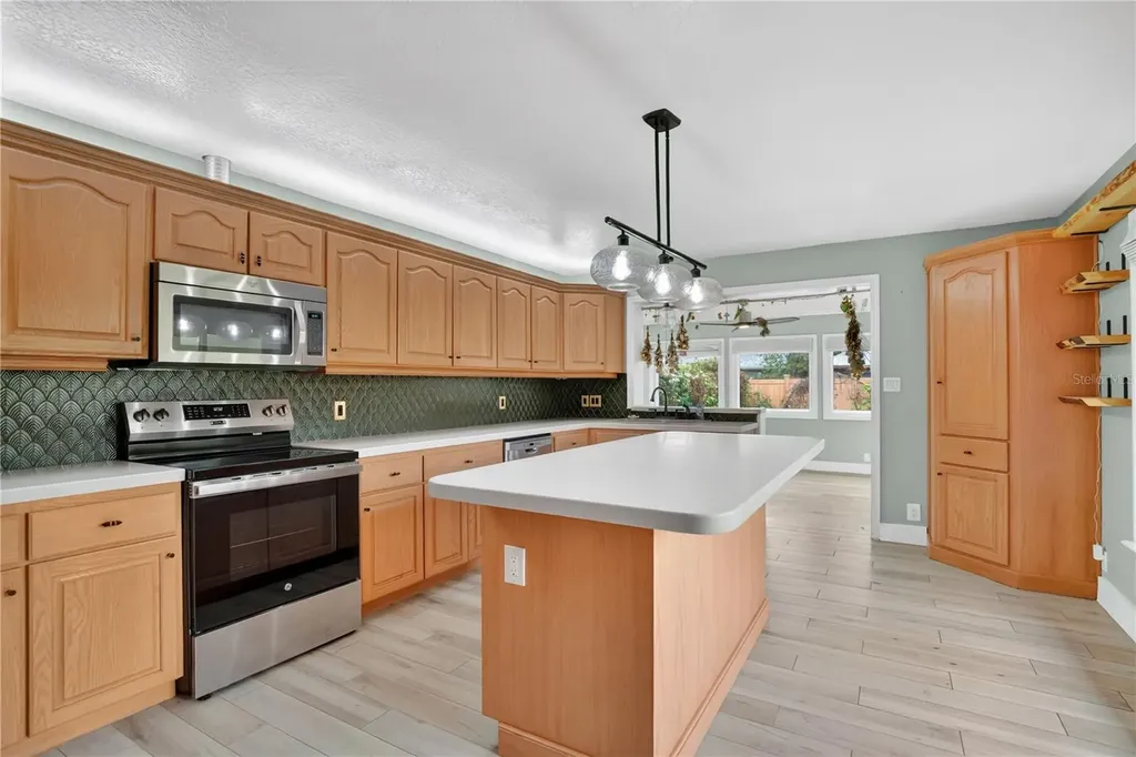 1029 Glenwood Road Deland FL 32720