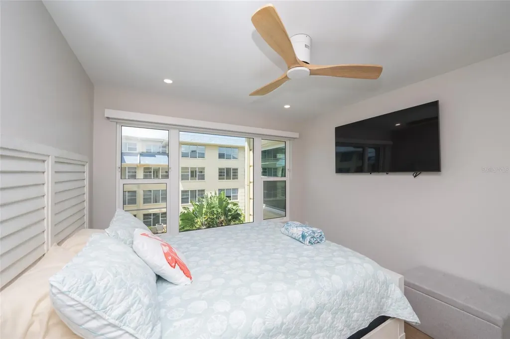 3804 Gulf Of Mexico Drive Longboat Key FL 34228