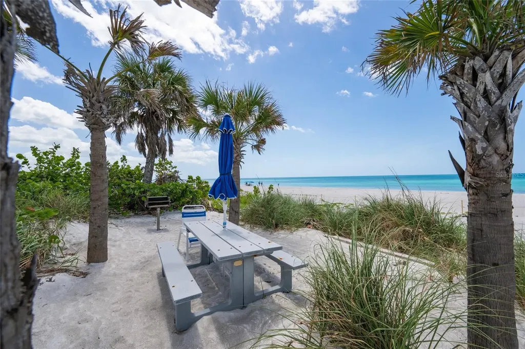 3804 Gulf Of Mexico Drive Longboat Key FL 34228