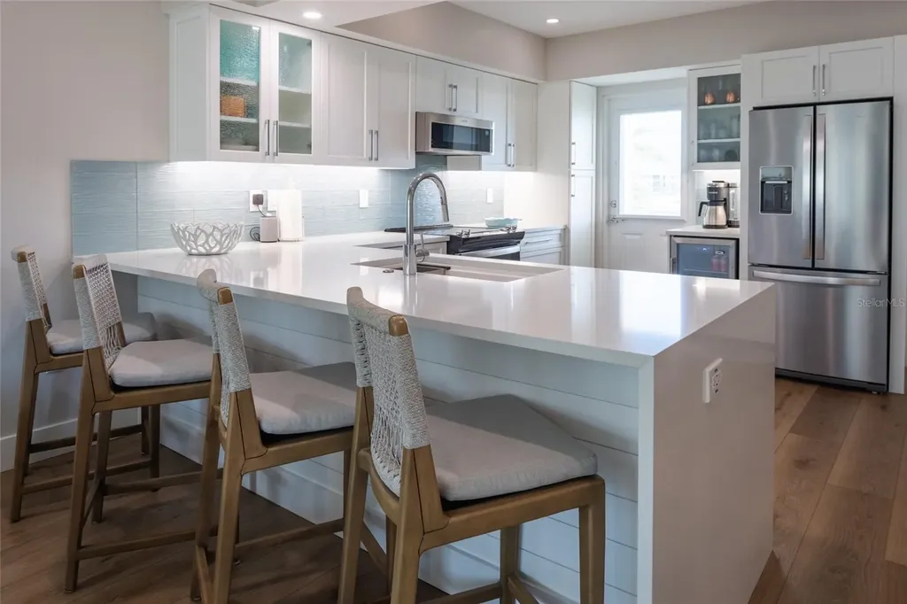 3804 Gulf Of Mexico Drive Longboat Key FL 34228