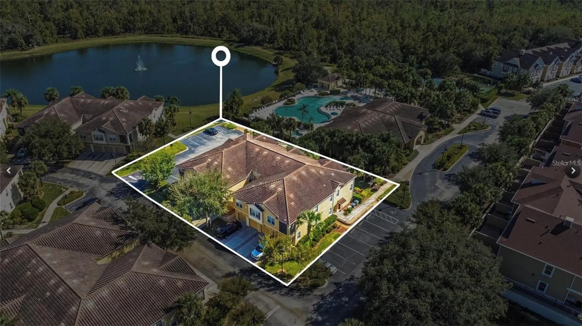 2711 Oakwater Drive Kissimmee FL 34747
