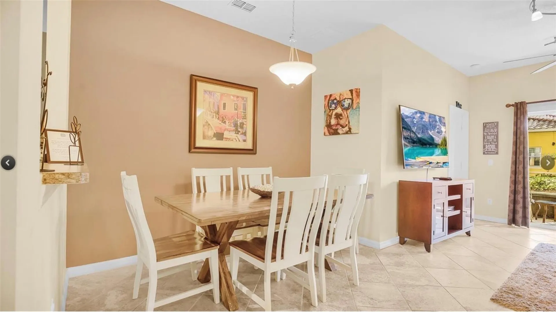 2711 Oakwater Drive Kissimmee FL 34747