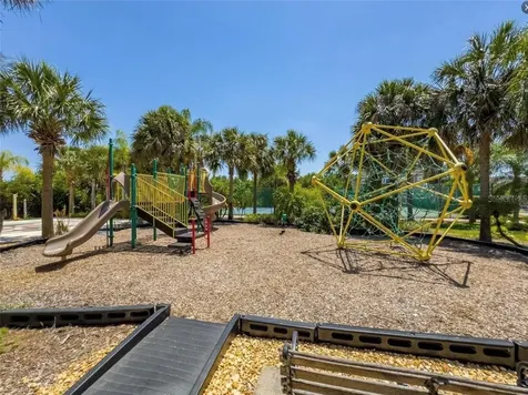2711 Oakwater Drive Kissimmee FL 34747