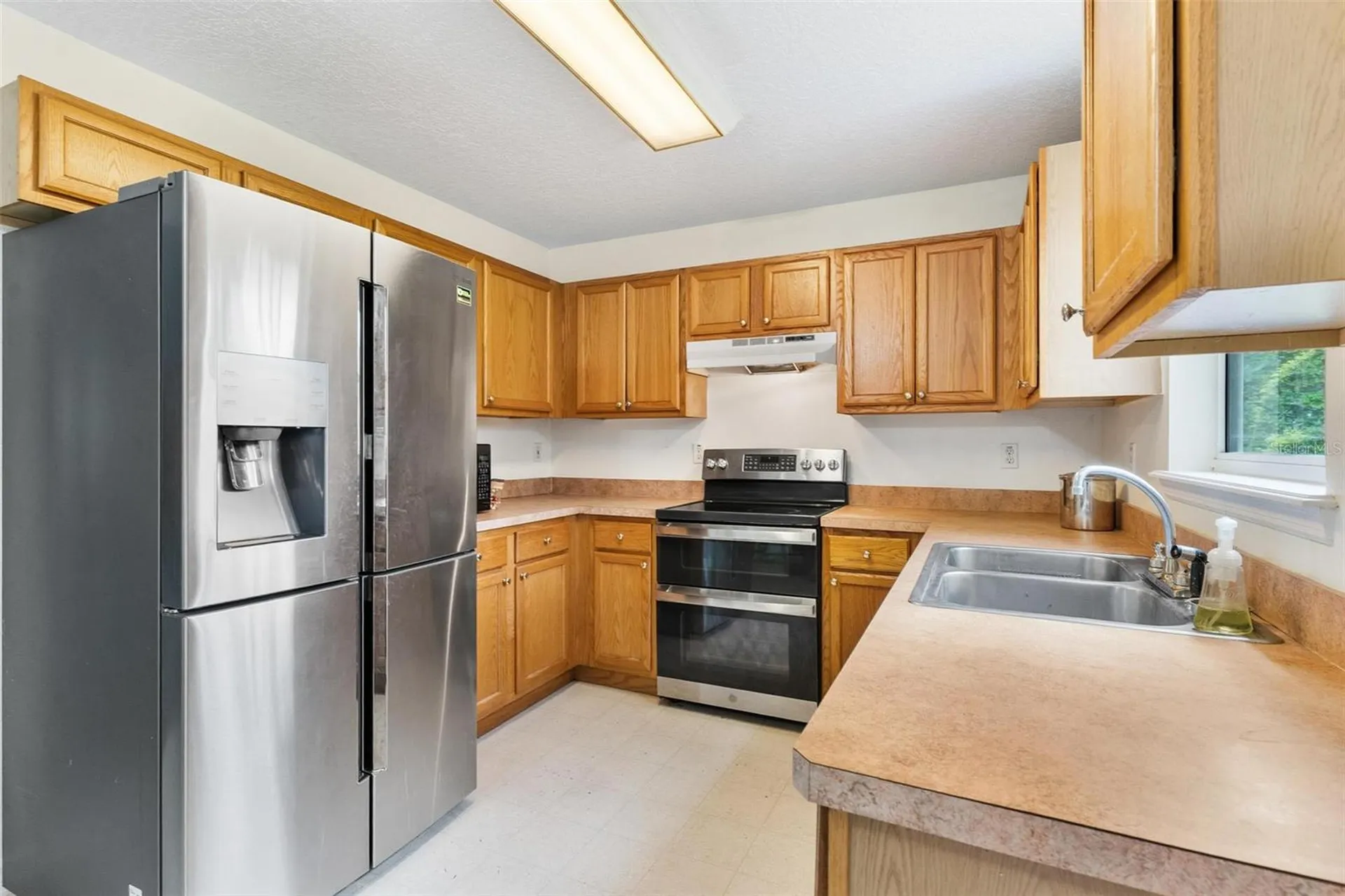 20825 County Road 44a Eustis FL 32736