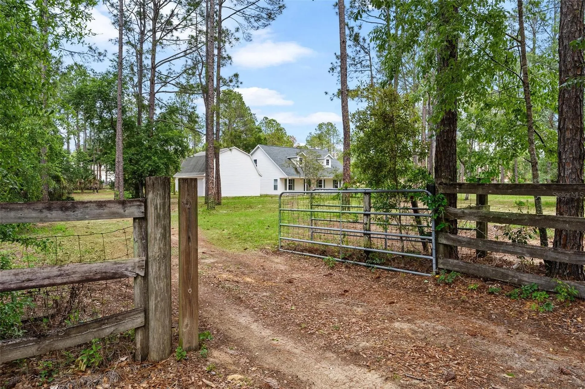 20825 County Road 44a Eustis FL 32736