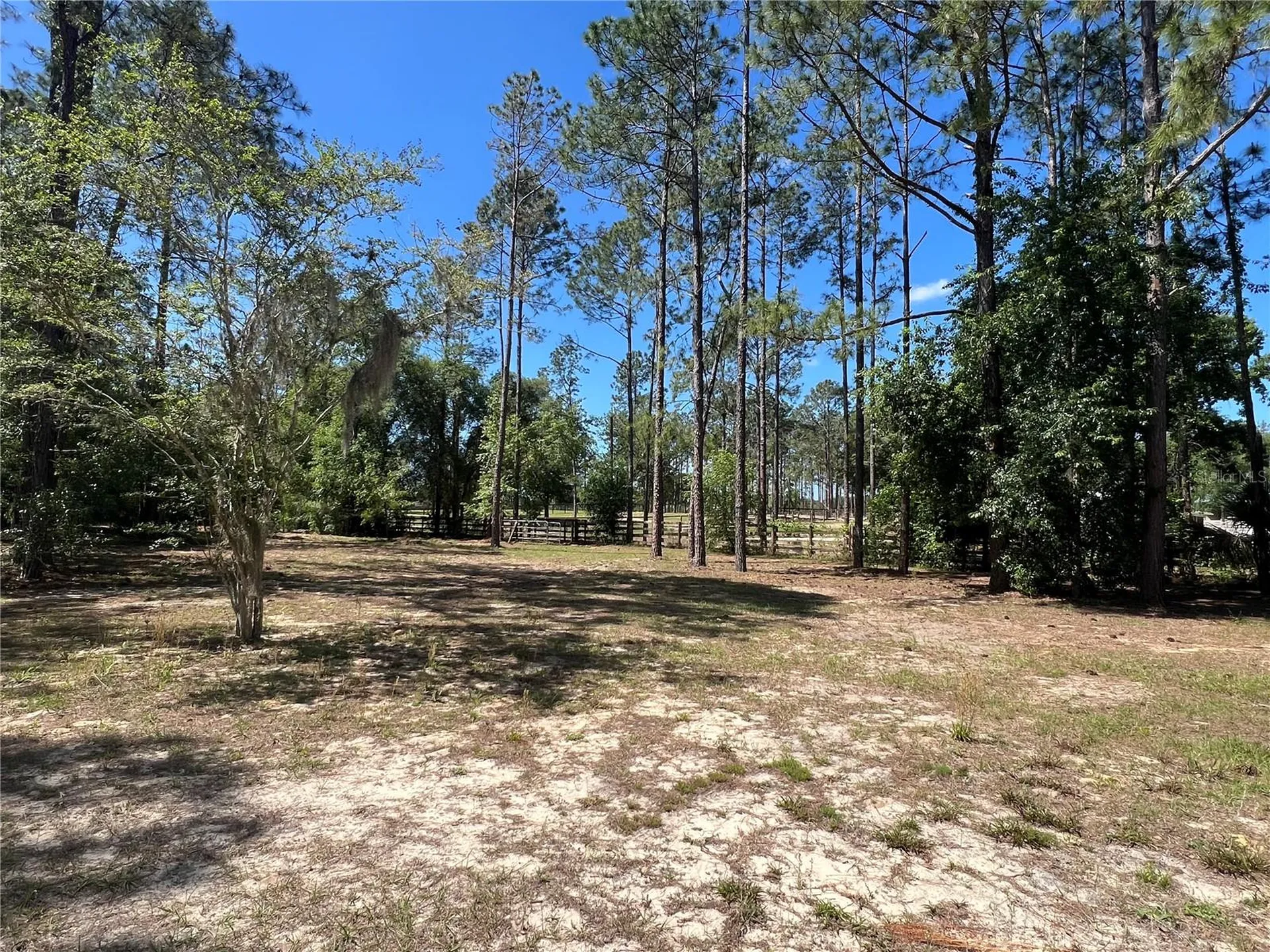 20825 County Road 44a Eustis FL 32736
