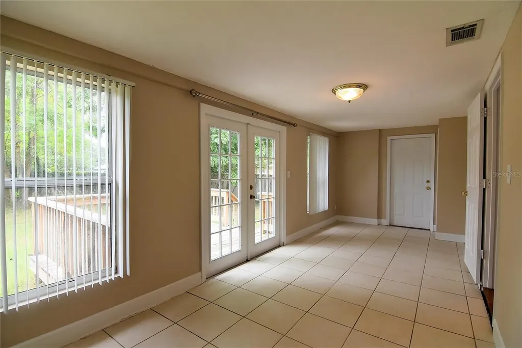 3225 Palmer Street Orlando FL 32803