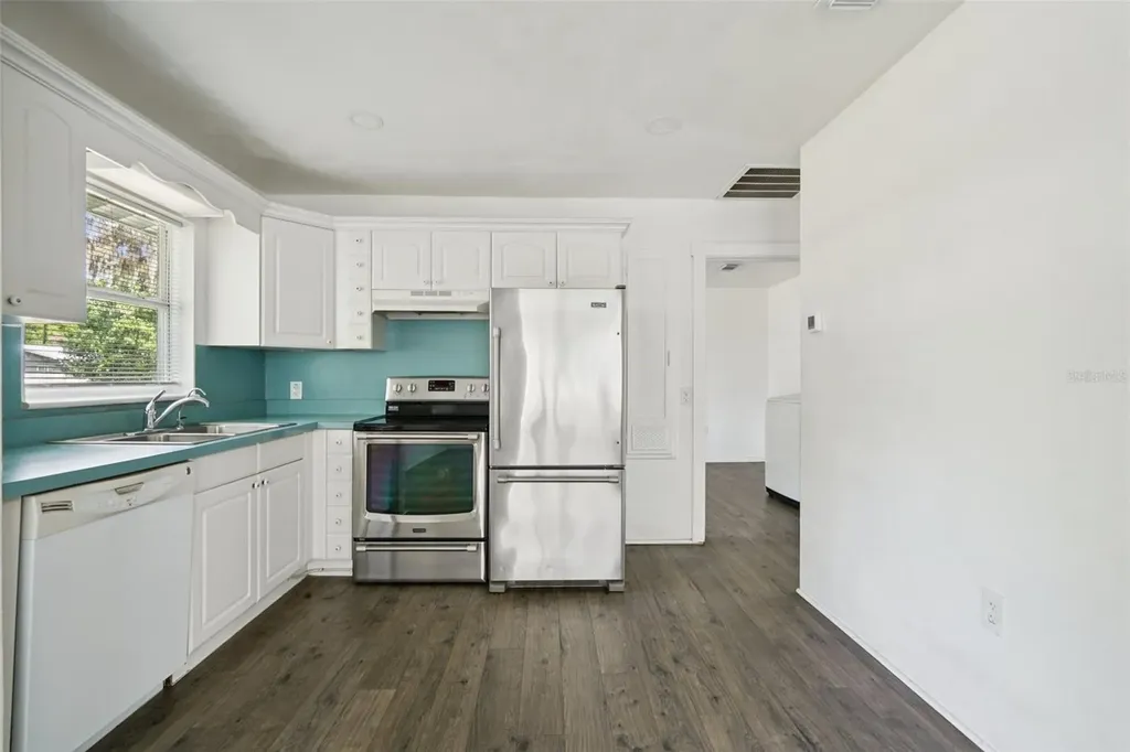 12385 SE 135th Court Ocklawaha FL 32179