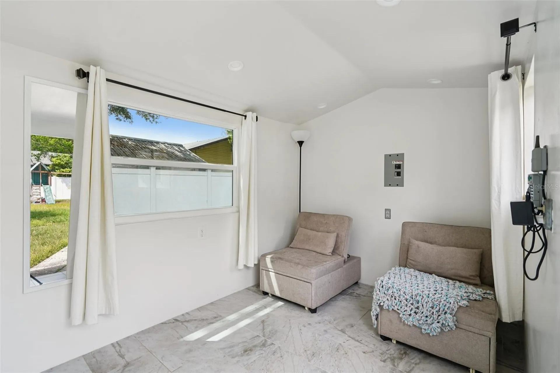 12385 SE 135th Court Ocklawaha FL 32179