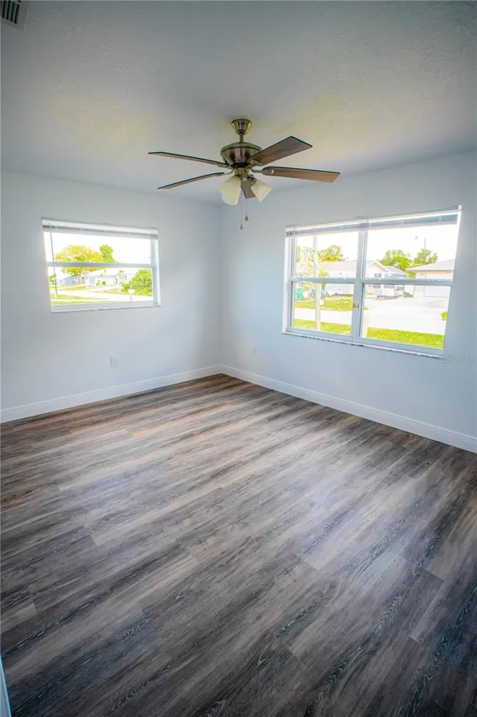 549 Lakemont Avenue NW Port Charlotte FL 33952