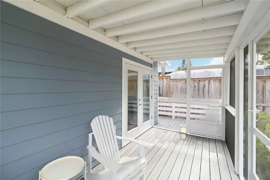 2134 Hively Street Sarasota FL 34231