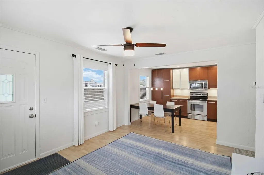 2134 Hively Street Sarasota FL 34231