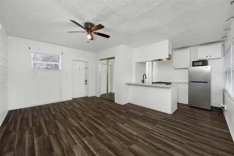 425 2nd Street N St Petersburg FL 33701