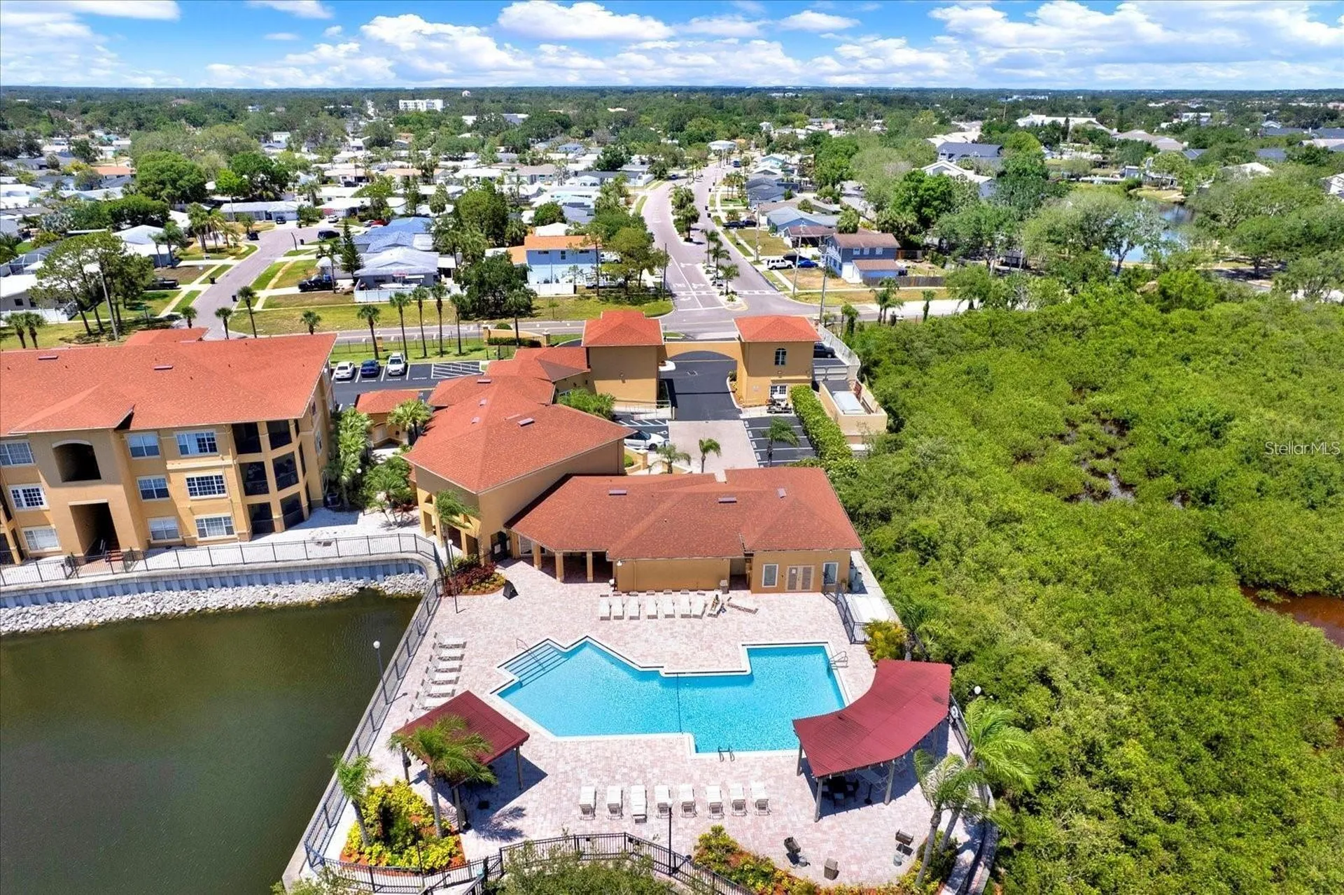 4333 Bayside Village Drive Tampa FL 33615