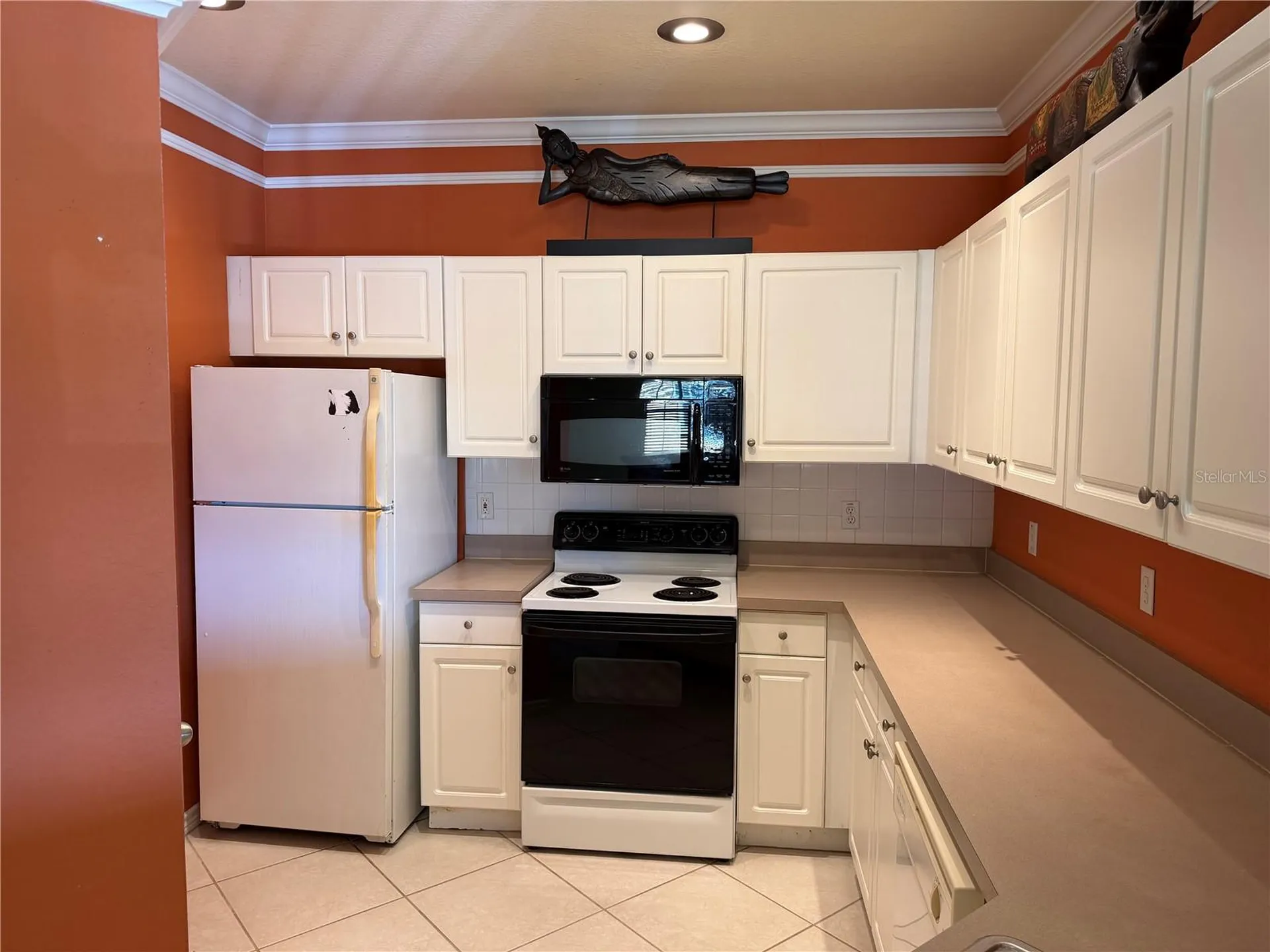 4333 Bayside Village Drive Tampa FL 33615