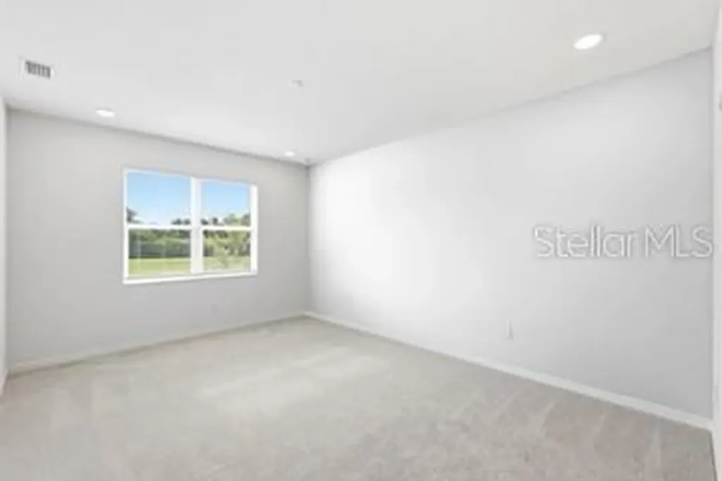 2605 Priya Drive Tavares FL 32778