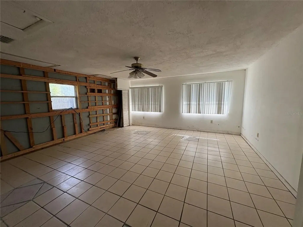 3922 S Apopka Avenue Inverness FL 34452