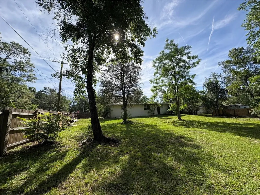 3922 S Apopka Avenue Inverness FL 34452