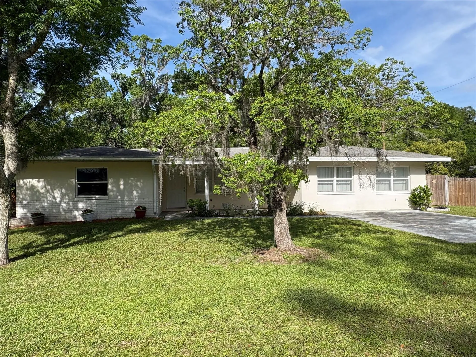 3922 S Apopka Avenue Inverness FL 34452
