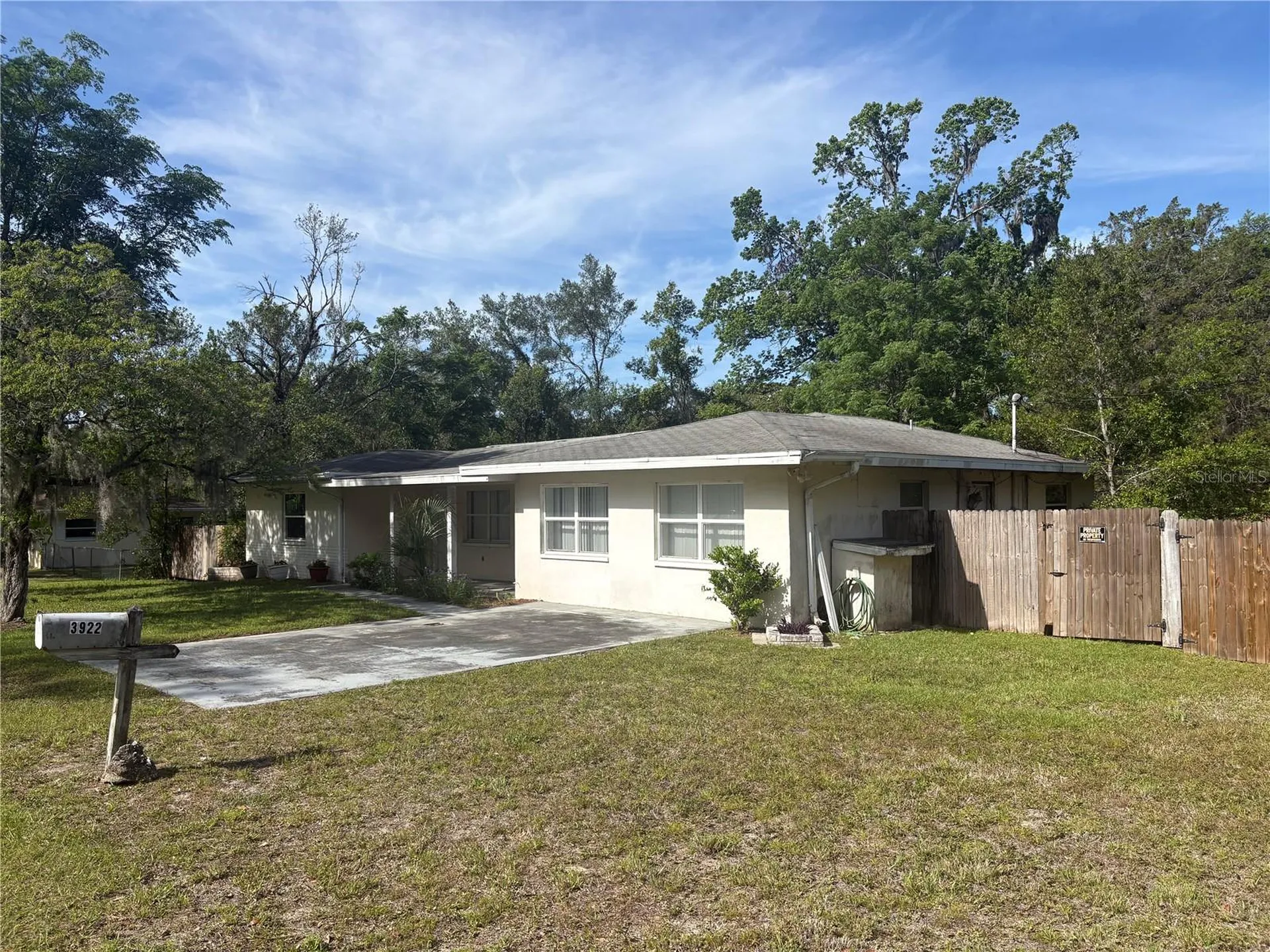3922 S Apopka Avenue Inverness FL 34452