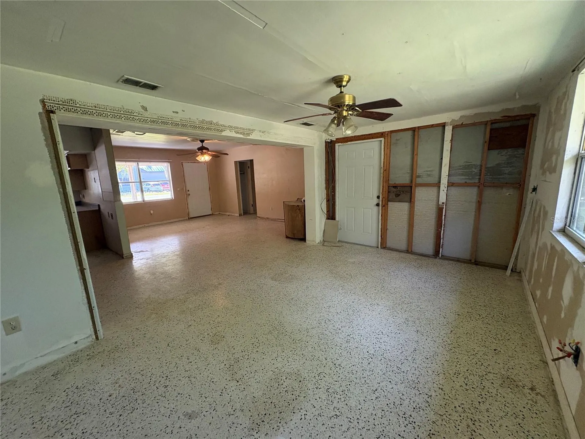 3922 S Apopka Avenue Inverness FL 34452