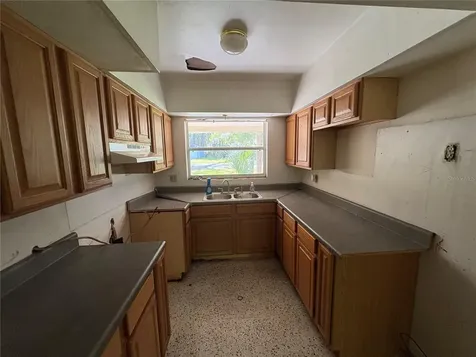 3922 S Apopka Avenue Inverness FL 34452