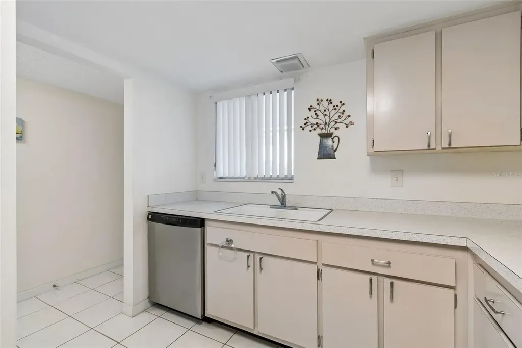 2944 W Bay Drive Belleair Bluffs FL 33770
